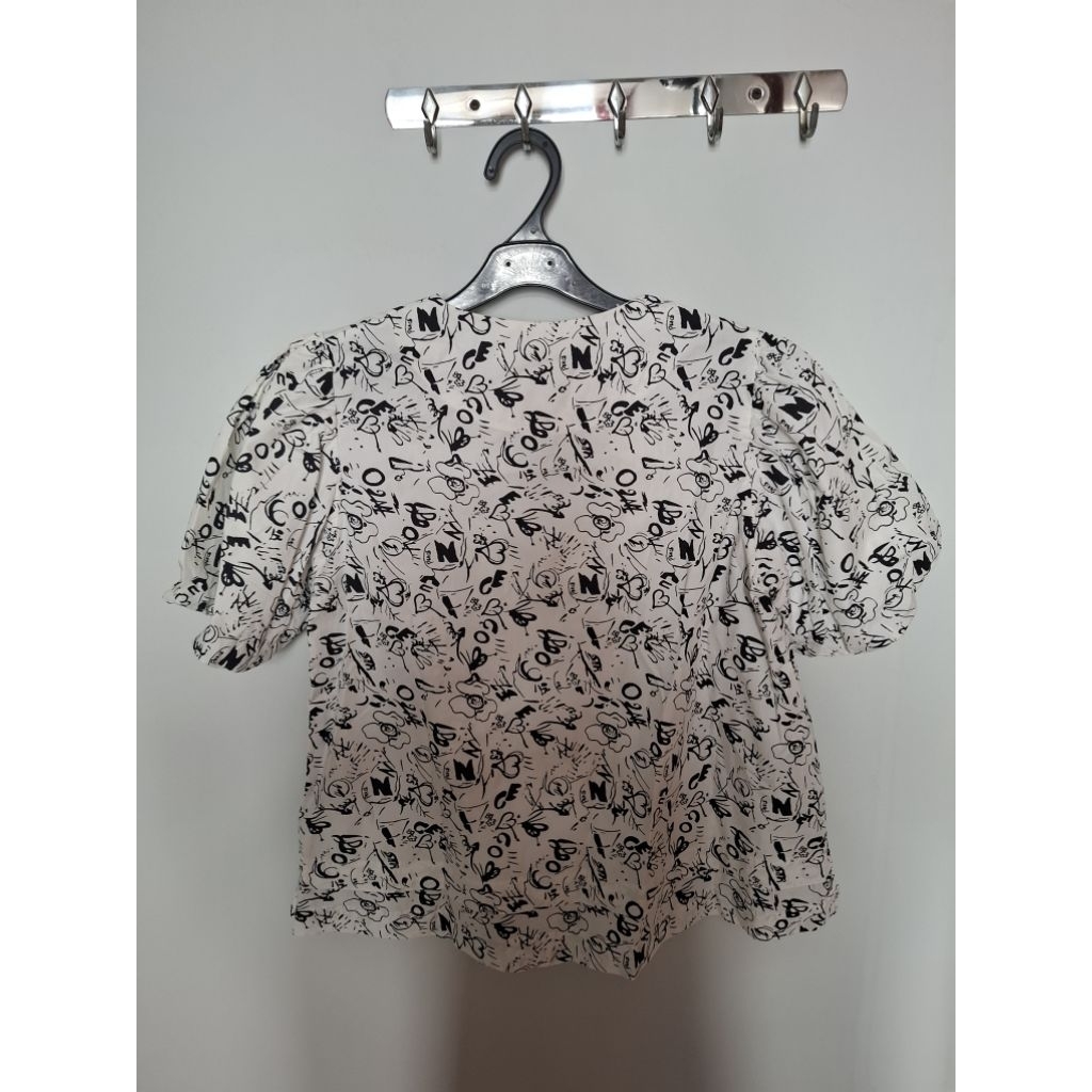 baju blouse wanita bermotif lengan balon