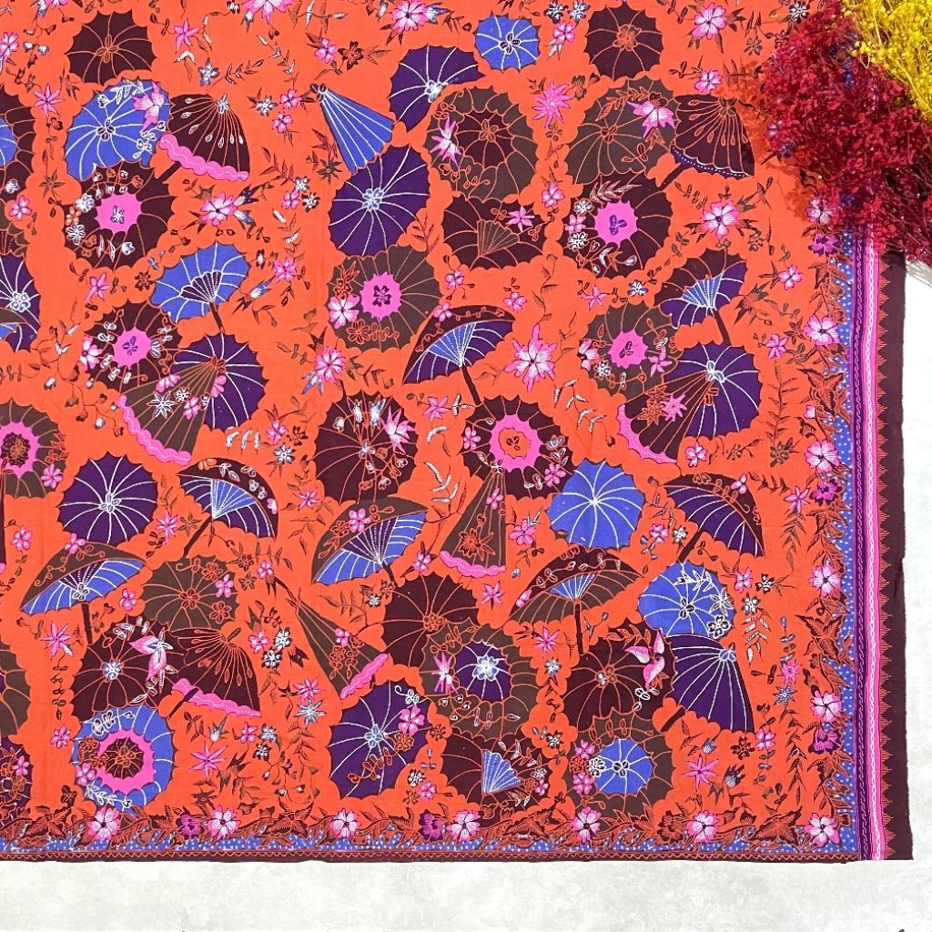 Kain Batik Full Tulis Motif Payung Jepang Khas Trusmi Cirebon Bahan Katun