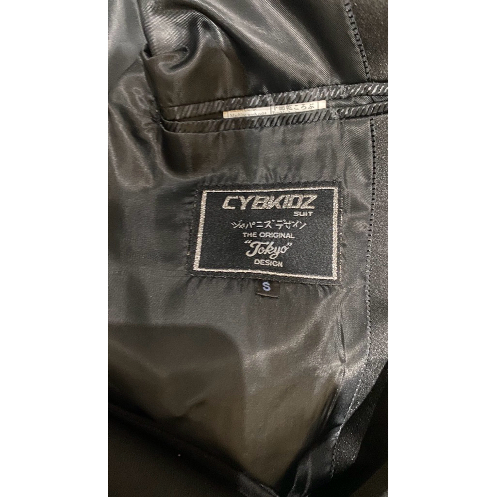Preloved Jas CYBKIDZ SUIT TOKYO | Black | Slim Fit Size S Anak | Cotton Polyester | Siap Pakai