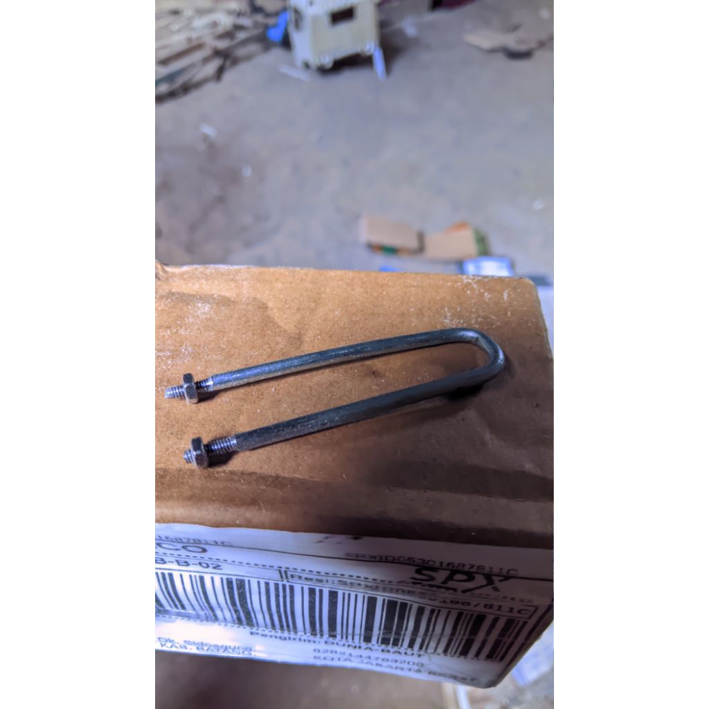 begel per daun miniatur truk