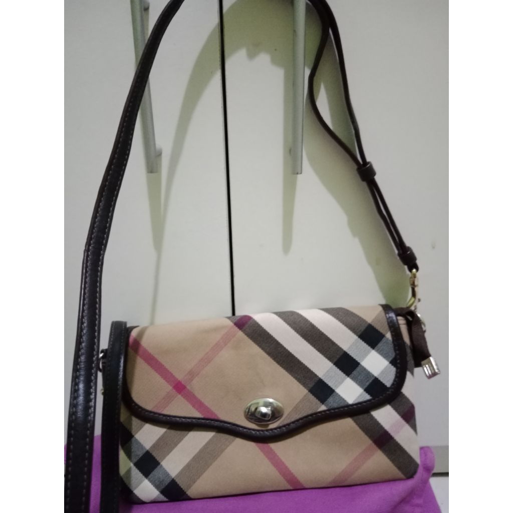 preloved sling bag ala burberry