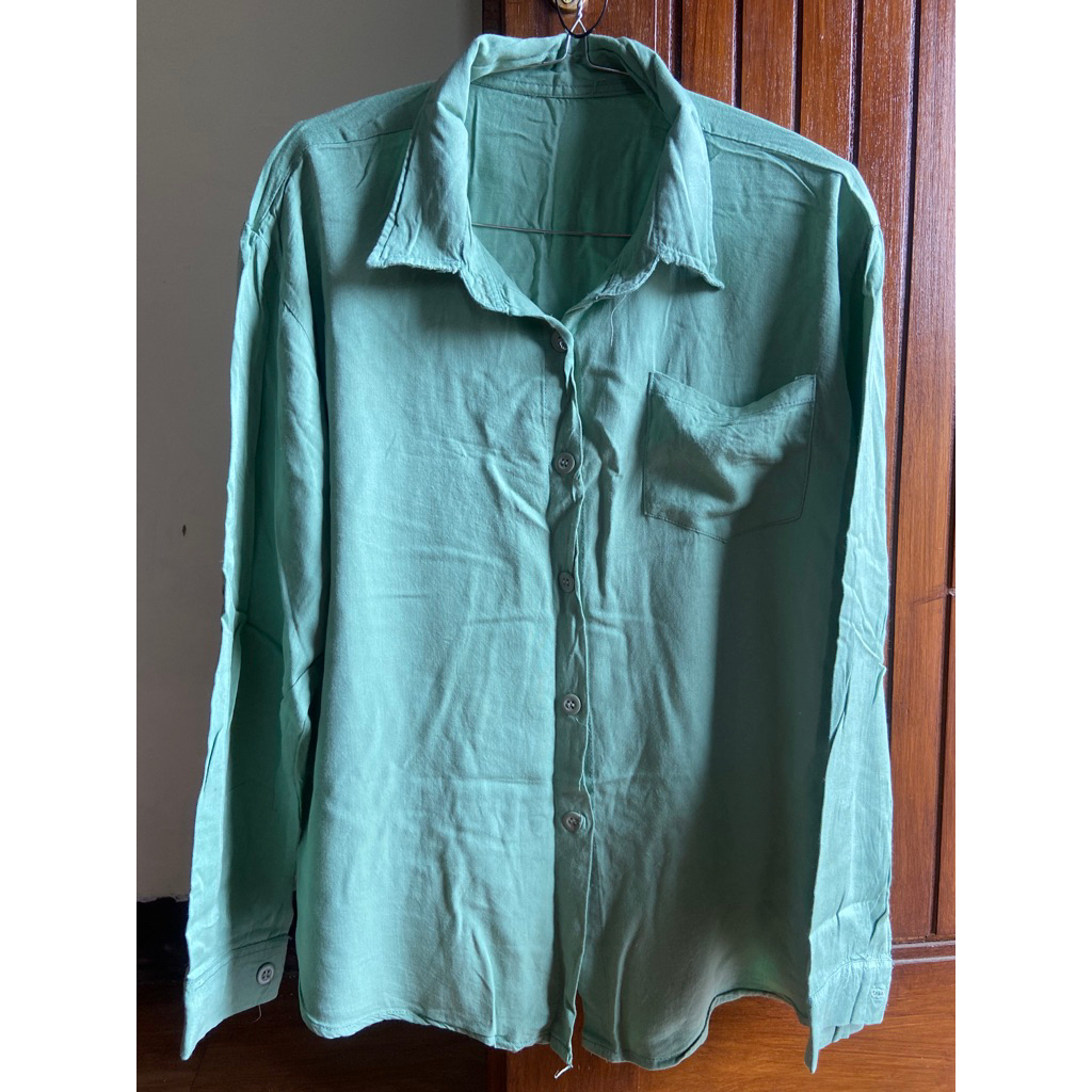 kemeja wanita sage green