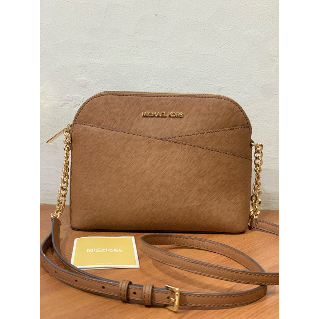 Preloved VGC Mk Dome Crossbody Dome luggage