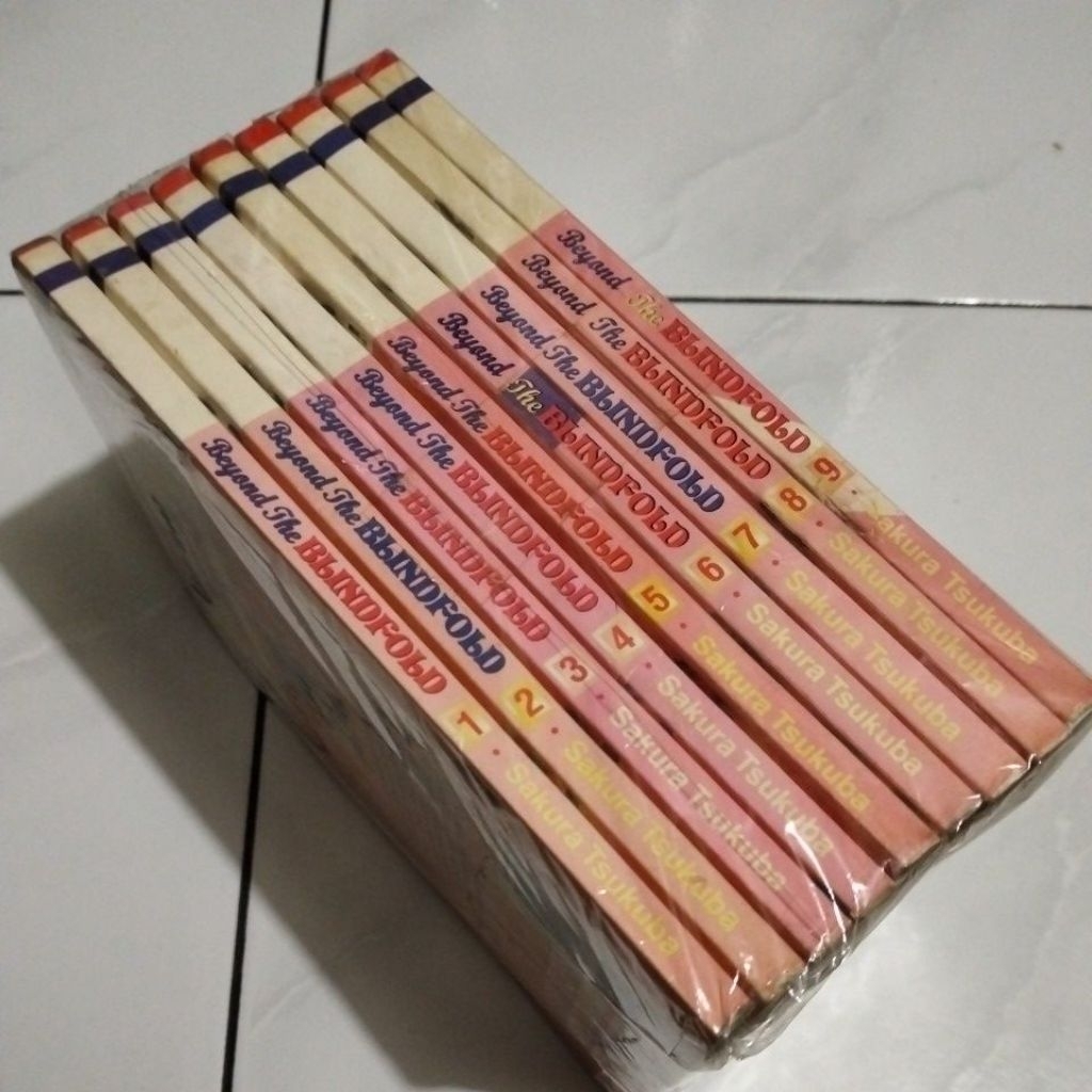 komik beyond the blindfold