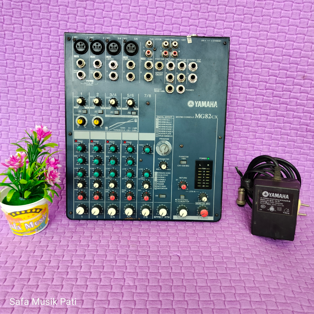 Yamaha Mixer MG82CX Made Indonesia, Original, No Minus, Adaptor Ori