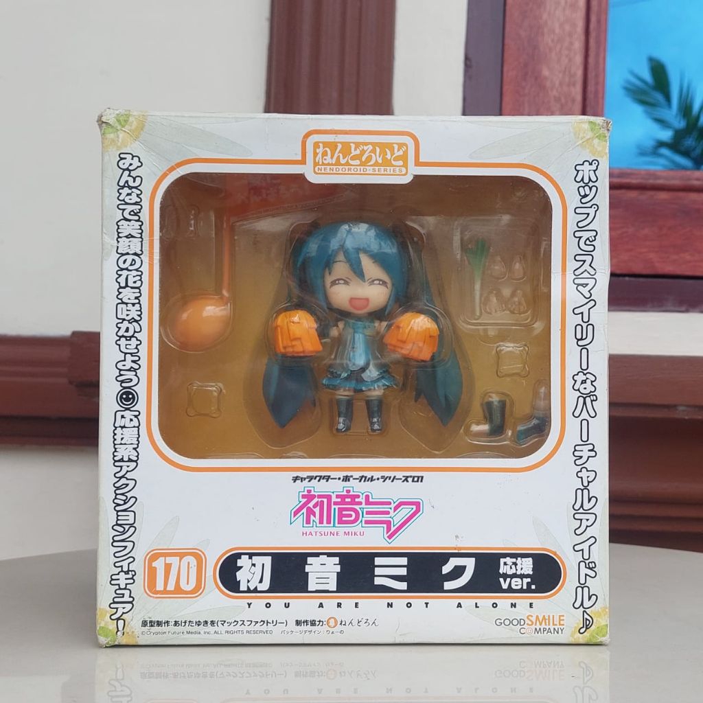 Nendoroid Vocaloid Hatsune Miku "You are not alone" ver  (preloved)