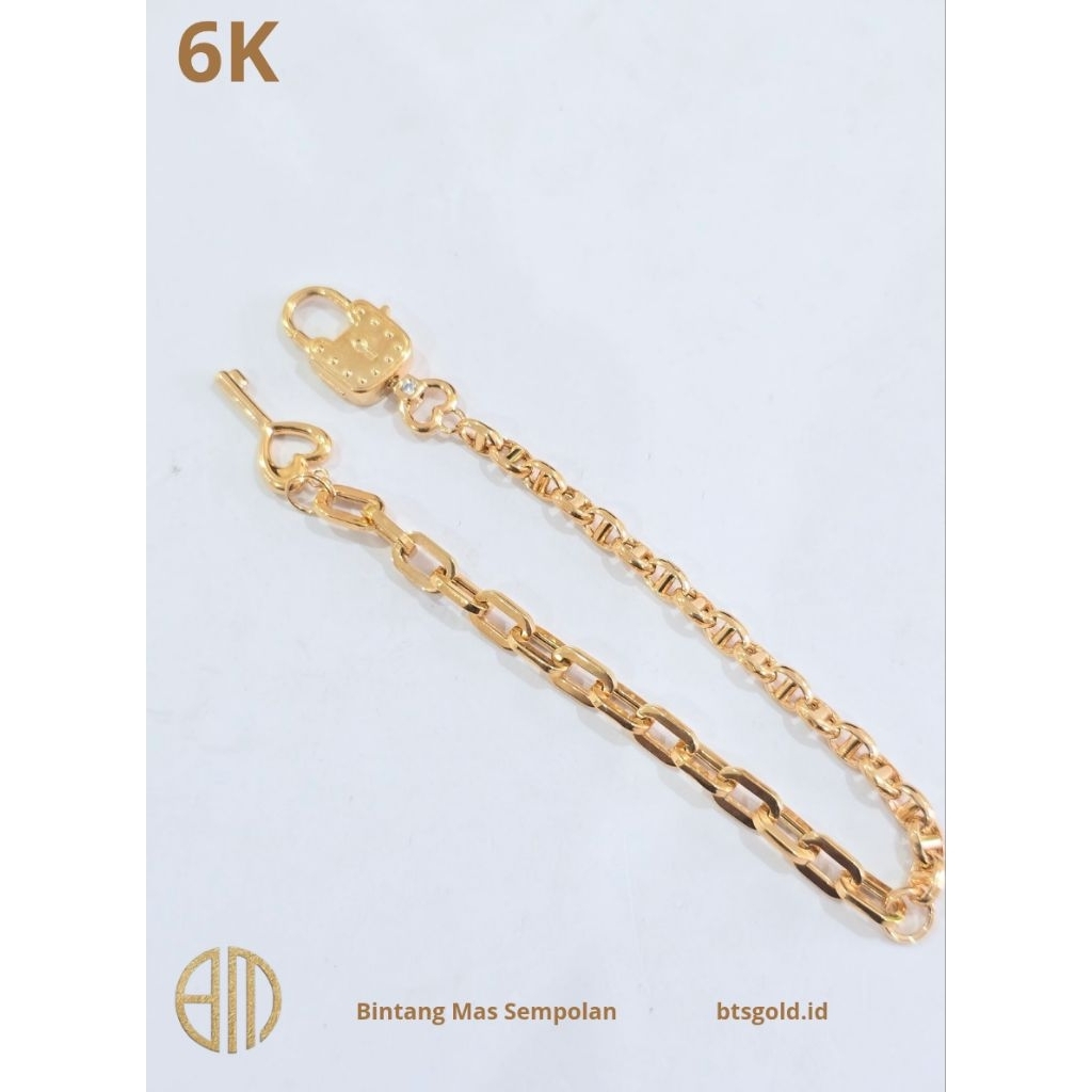 Gelang Rante Model Paperclip Charm Gembok Kunci Emas Asli