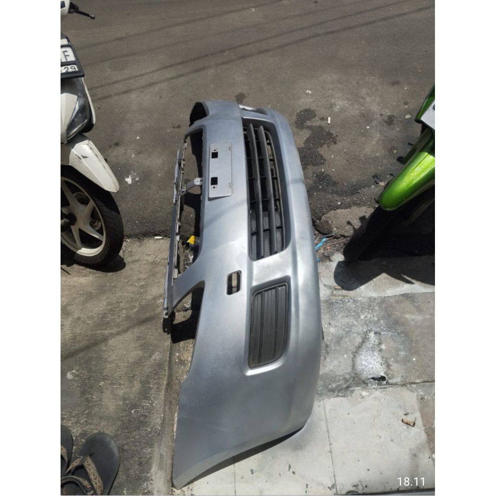 bumper depan swift st 2008 orginal
