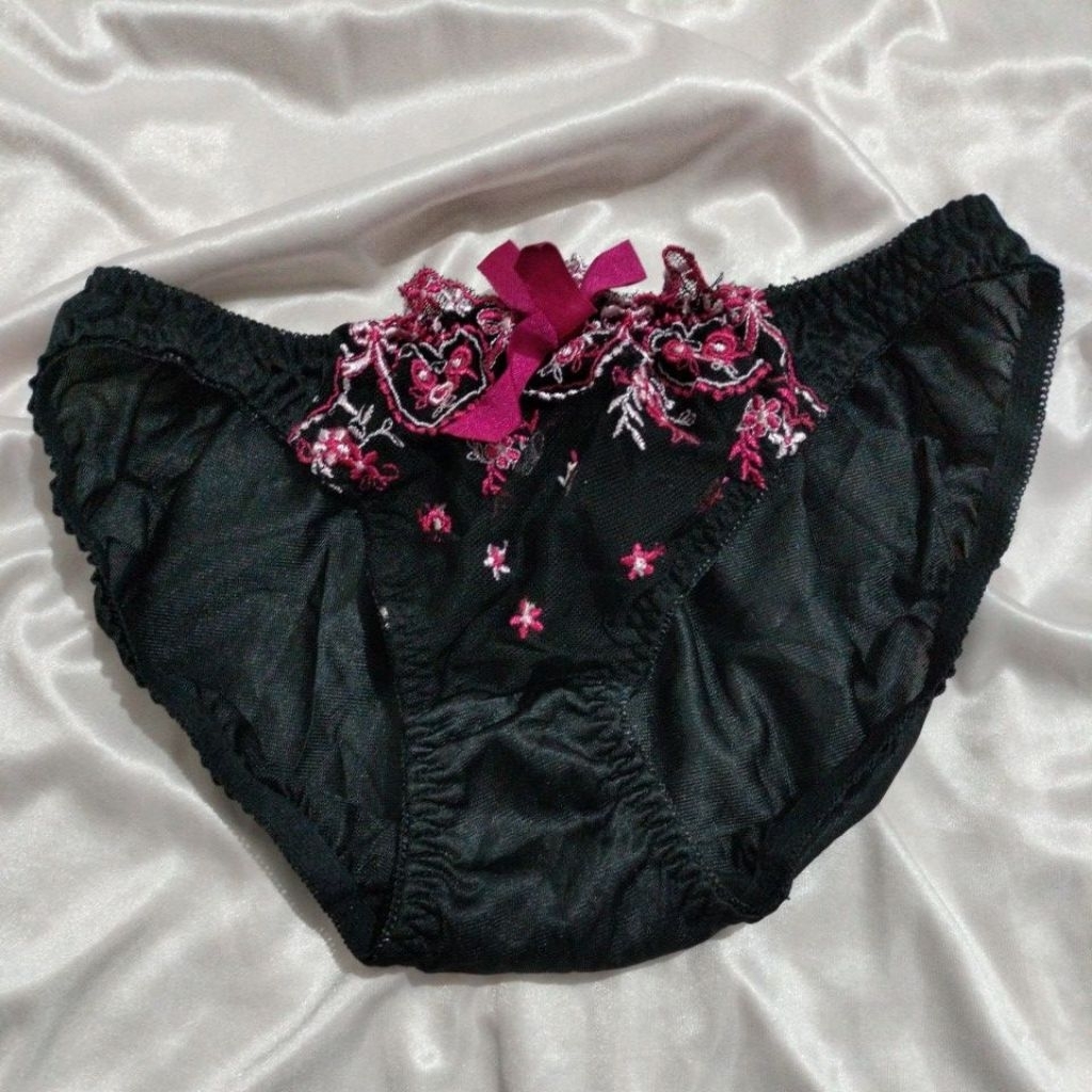 CD satin size M SiLKY BLACK