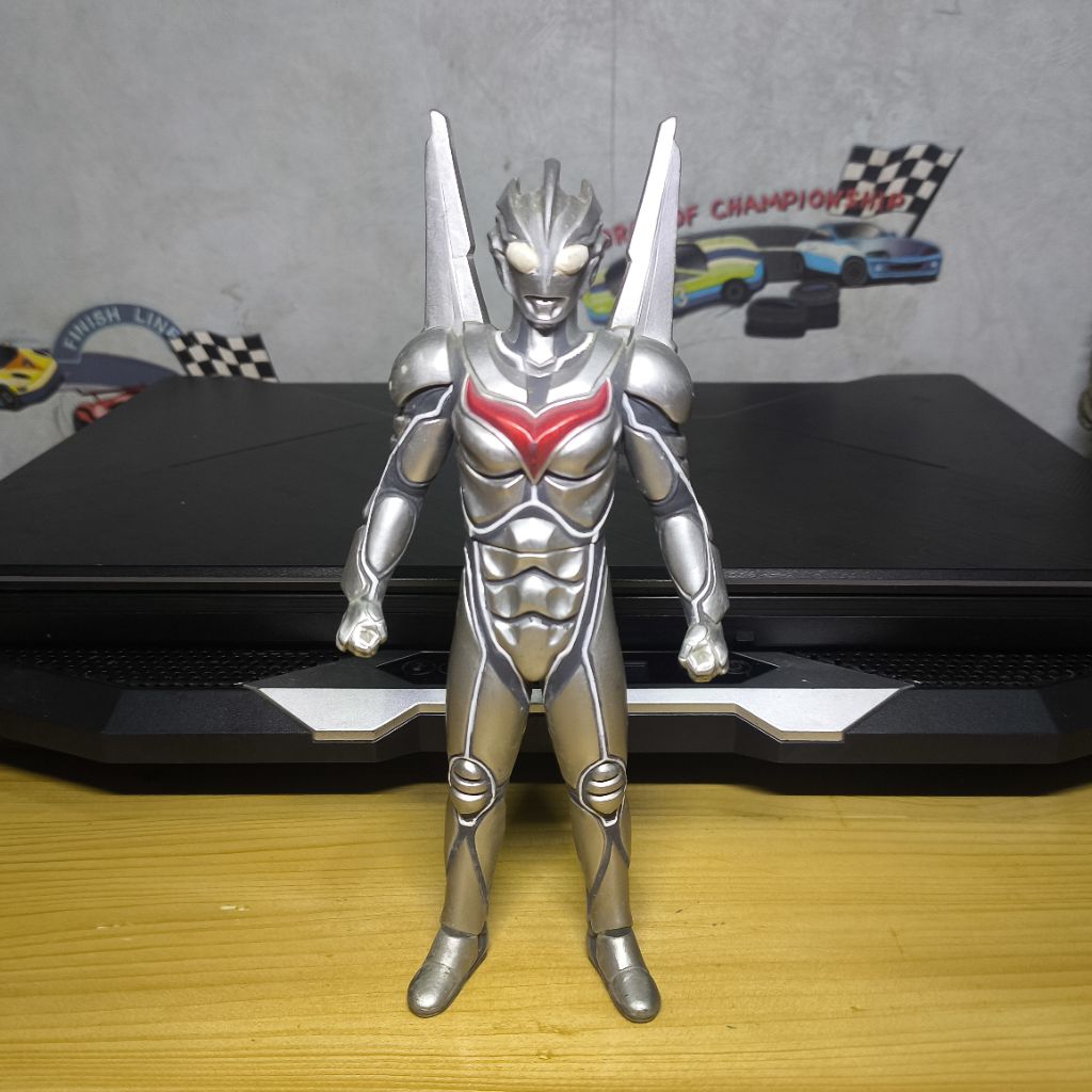 Ultra Hero Series Ultraman Noa 2004 (renewal) | Sofubi ultraman Noa 2004
