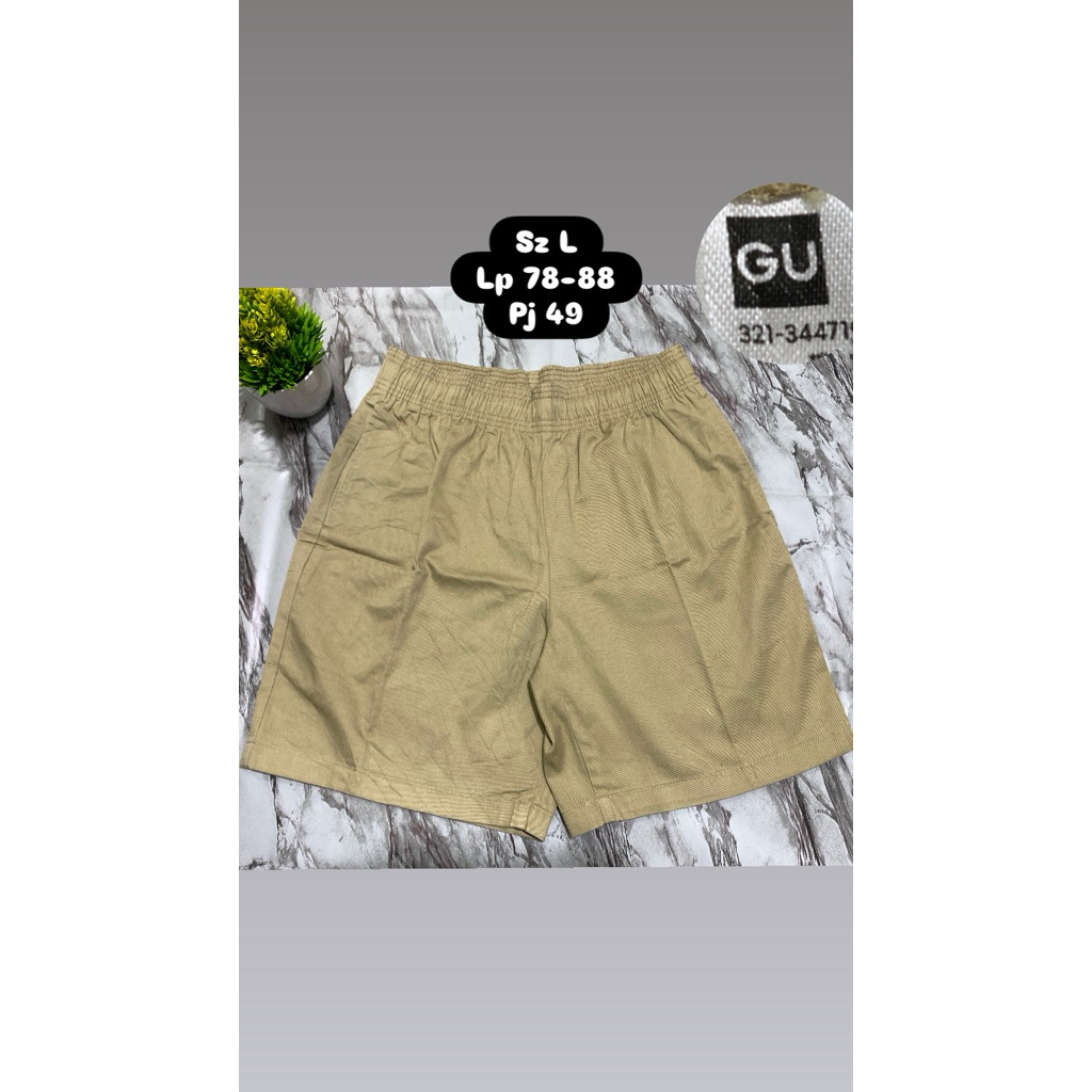 celana pendek GU