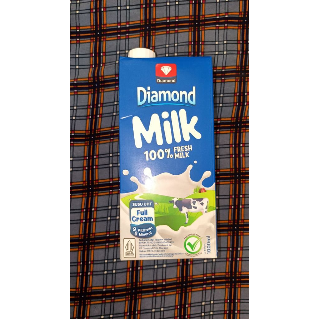 Susu UHT Diamond Milk Fresh Milk Full Cream 1 Liter