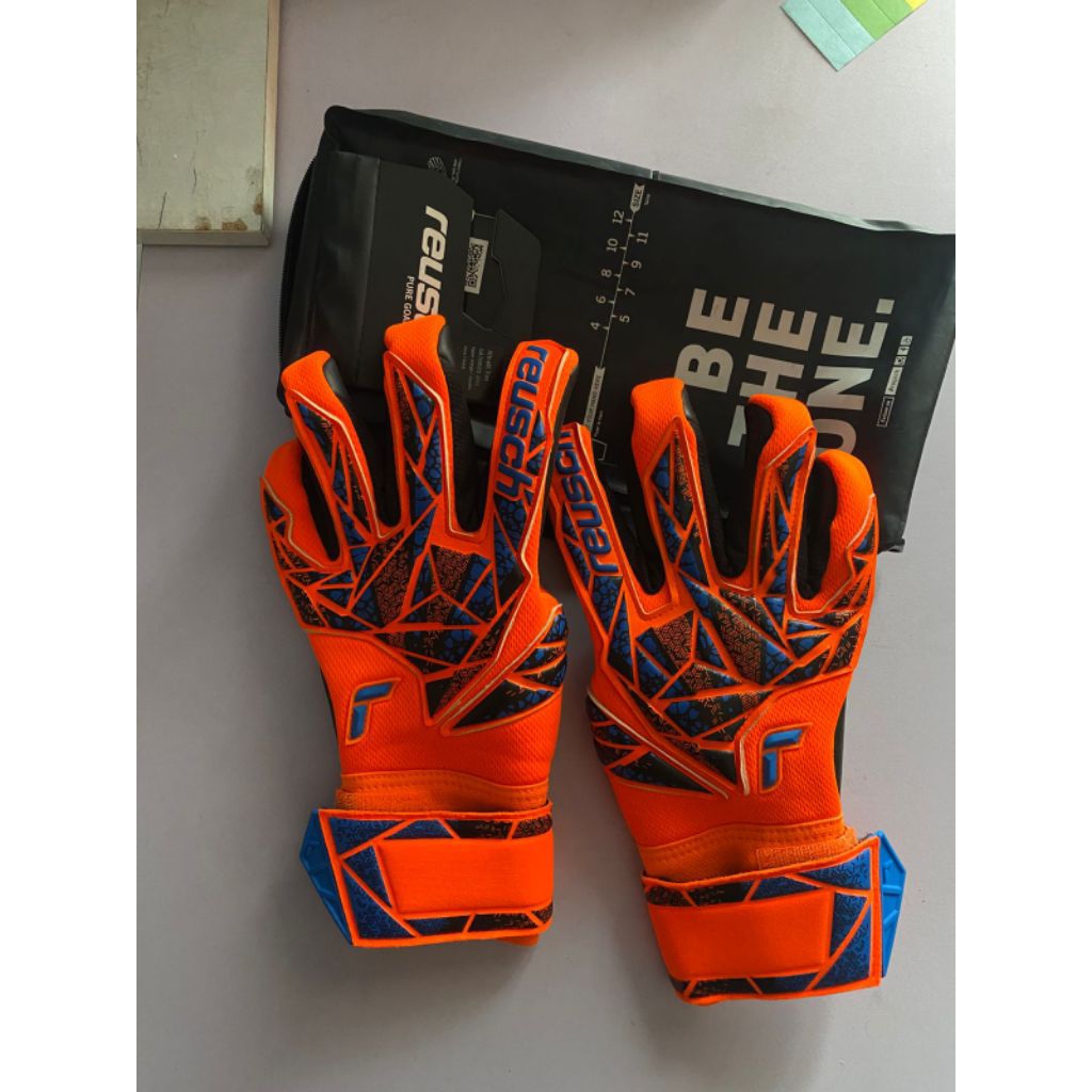 Sarung Tangan Kiper Reusch Duo Latex