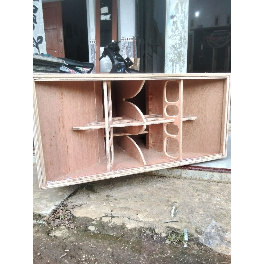 BOX SPEAKER CLA 12 INCH DOBEL BAHAN SEMI MERANTI