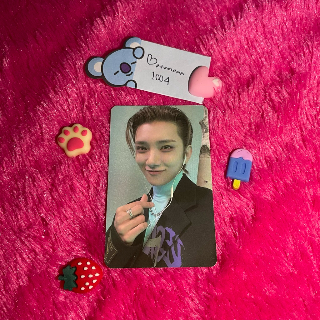 Photocard Seventeen Official Photocard Seventeen Joshua Face the Sun Benefit