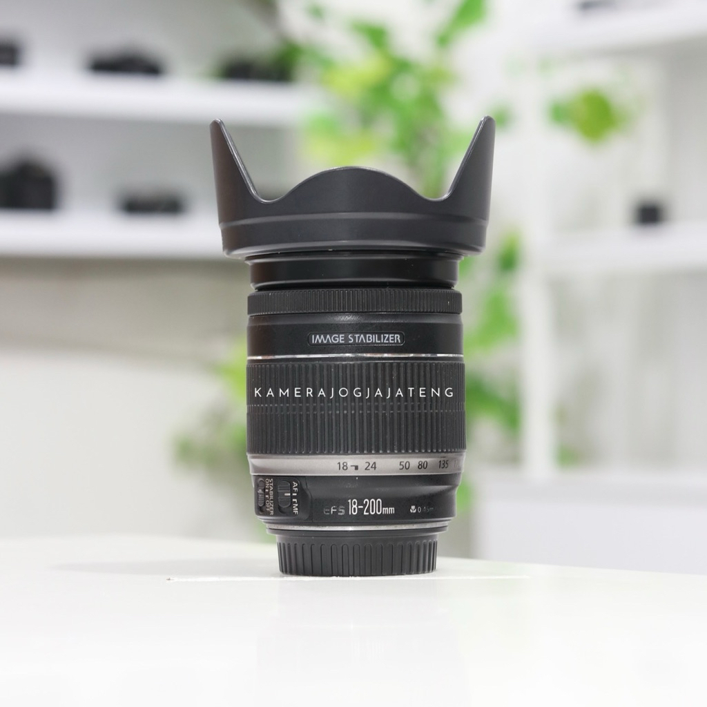 LENSA TELE CANON 18-200 IS