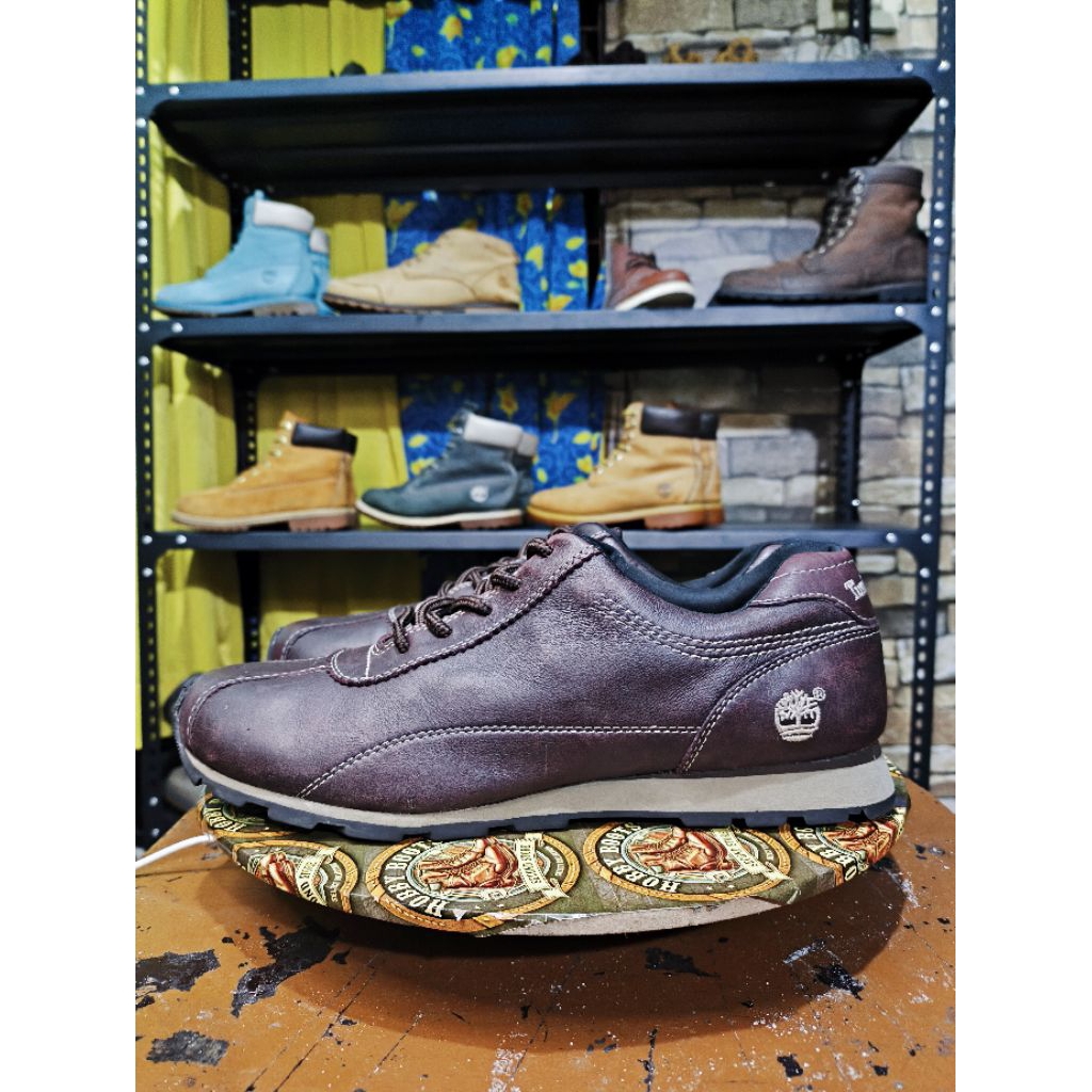 timberland sneakers. sz 40 insole 25cm.
