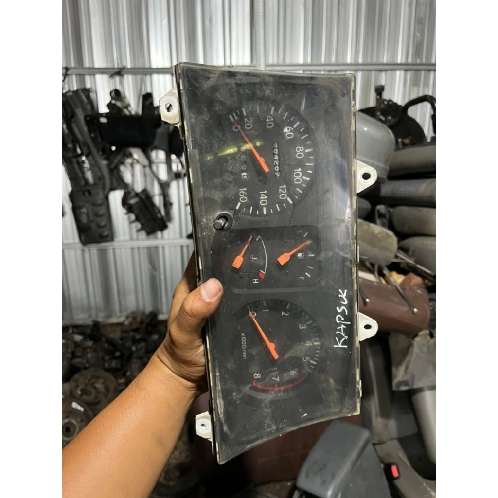Speedometer Kijang Kapsul 1.8 Karbu