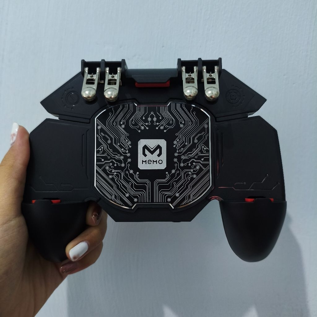 MEMO DL100 MOBILE GAME CONTROLLER + COOLER