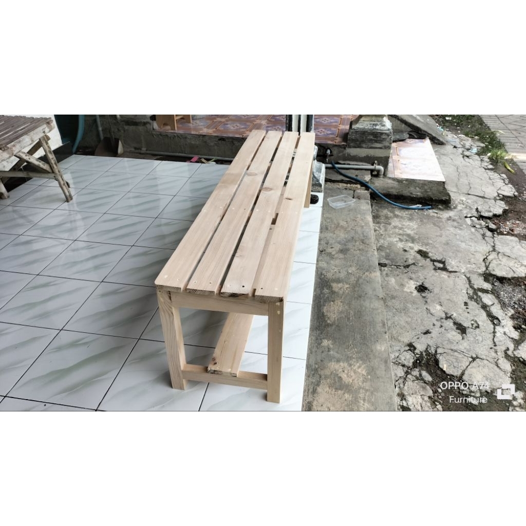 Kursi panjang jati belanda