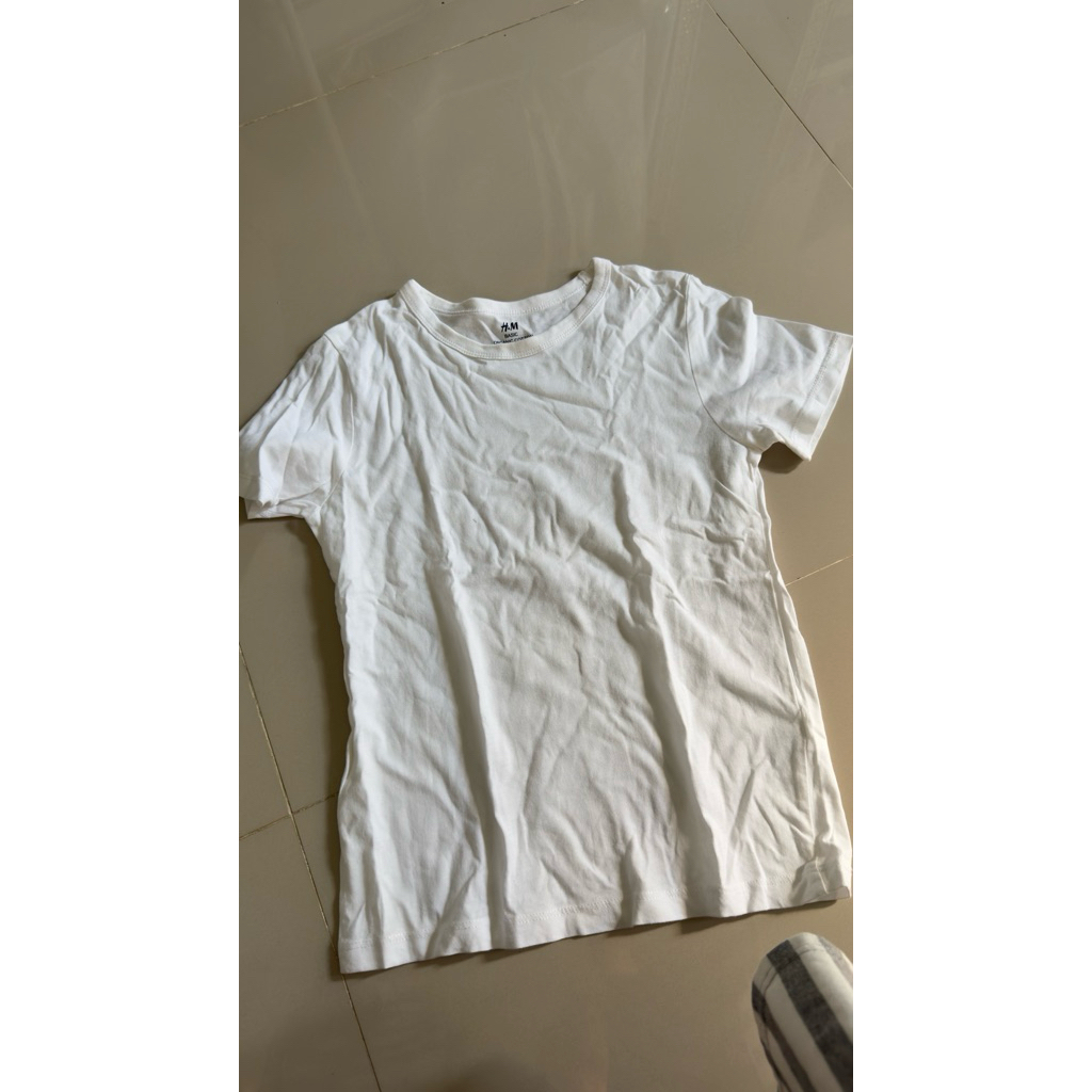 preloved kaos anak HNM original store 6-8y