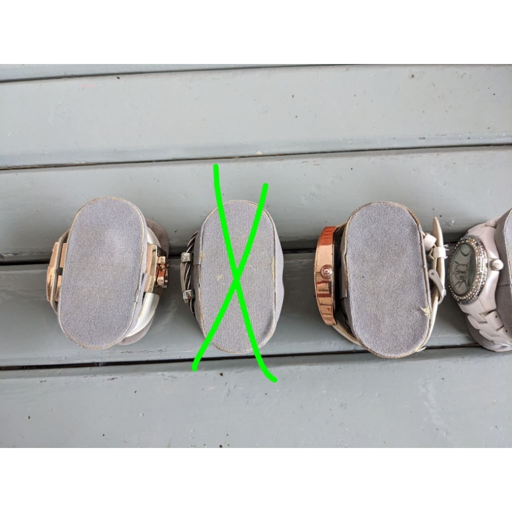 jam tangan wanita 3 pcs bekas