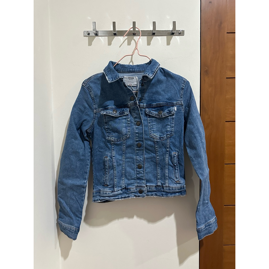 Bershka Blue Denim Jacket Size M - Women