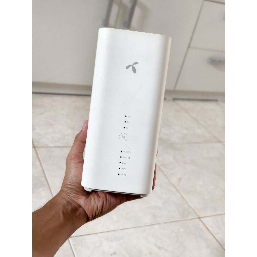 Modem Huawei B818-260