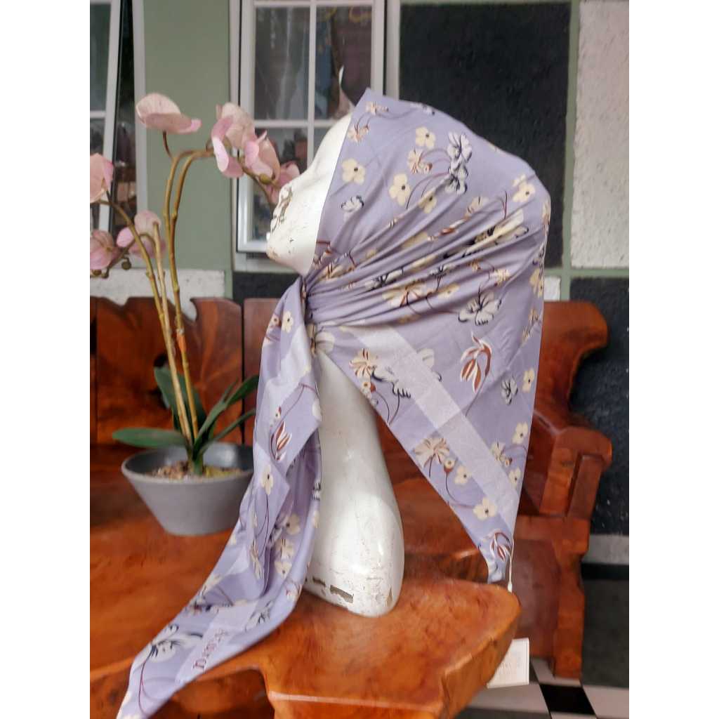 Hijab Segiempat OSAKA PREMIUM BY AZARA 110x110 + Pouch
