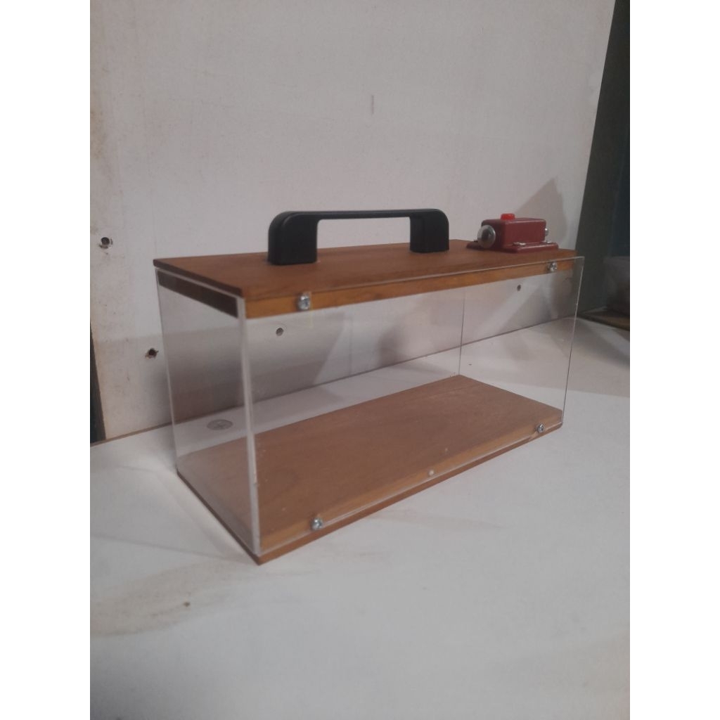 BOX BAWA BURUNG AKRILIK