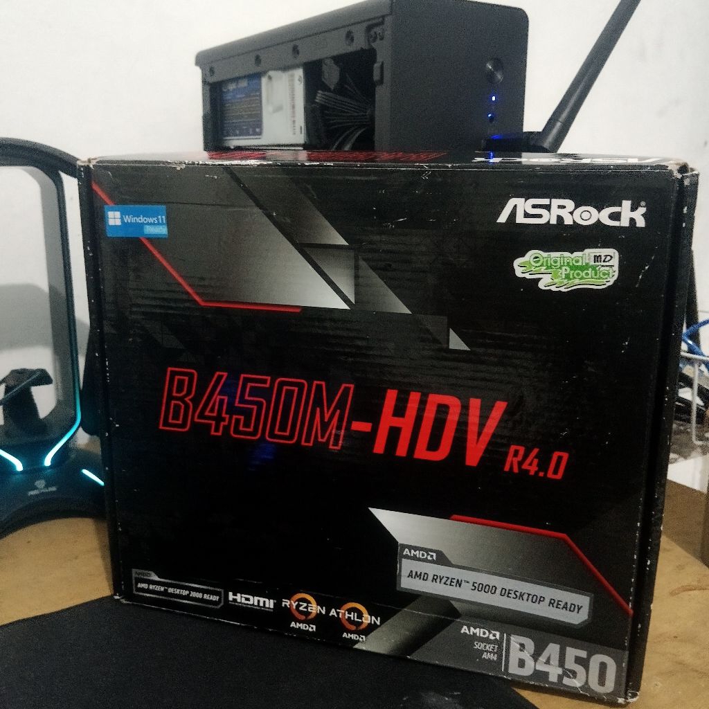 Paket PC AMD Ryzen 5 3400G Asrock B450M-HDV RAM 16GB DDR4 3200Mhz SSD 256GB Case Enlight EN-130 Mini