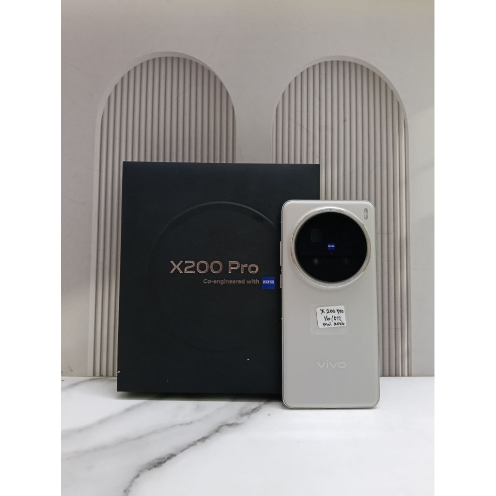 Vivo x200 pro 5g 16/512 second