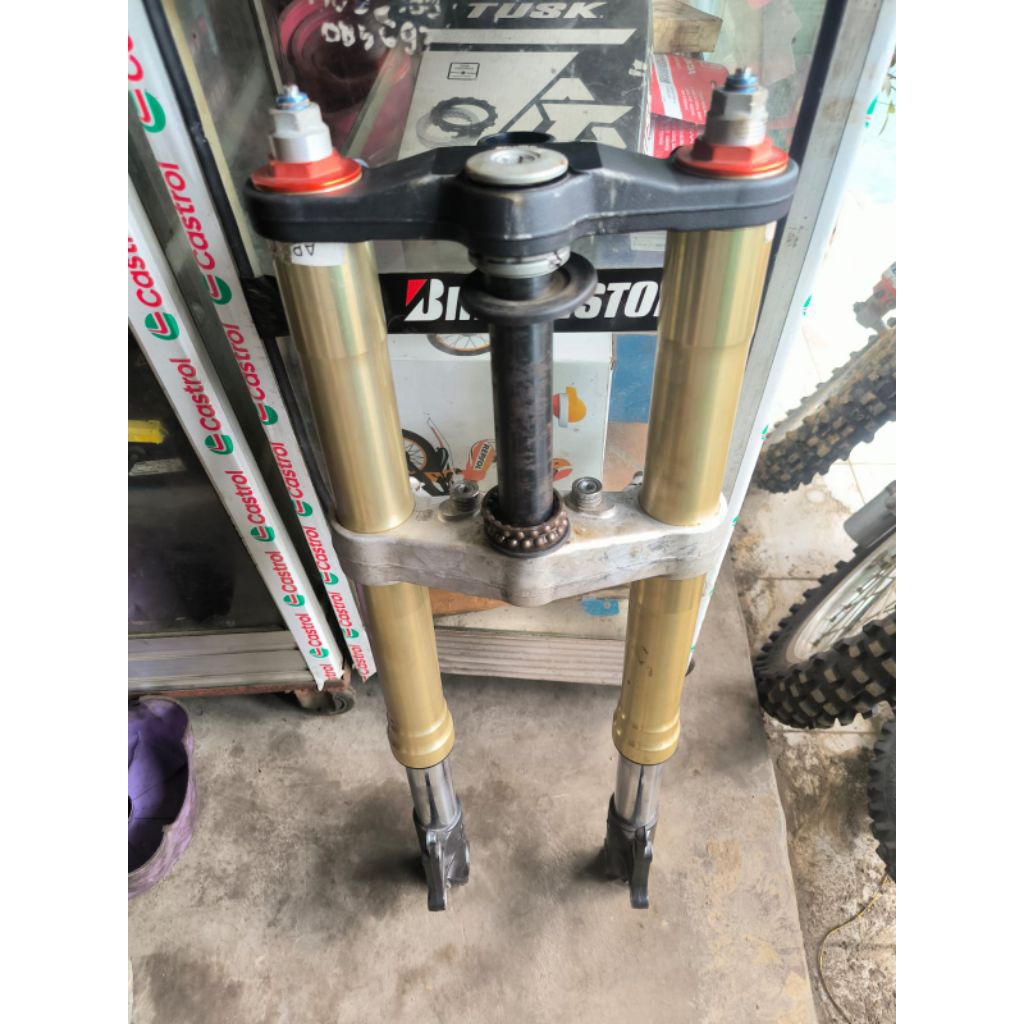 Shockcbreaker, Upsidedown, upside down moge, shock depan, front fork.