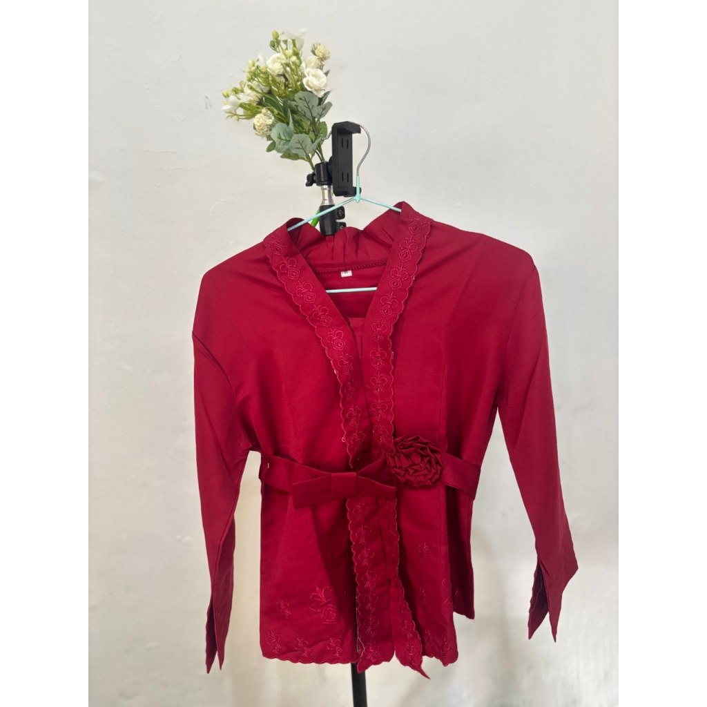 Preloved Atasan Kebaya