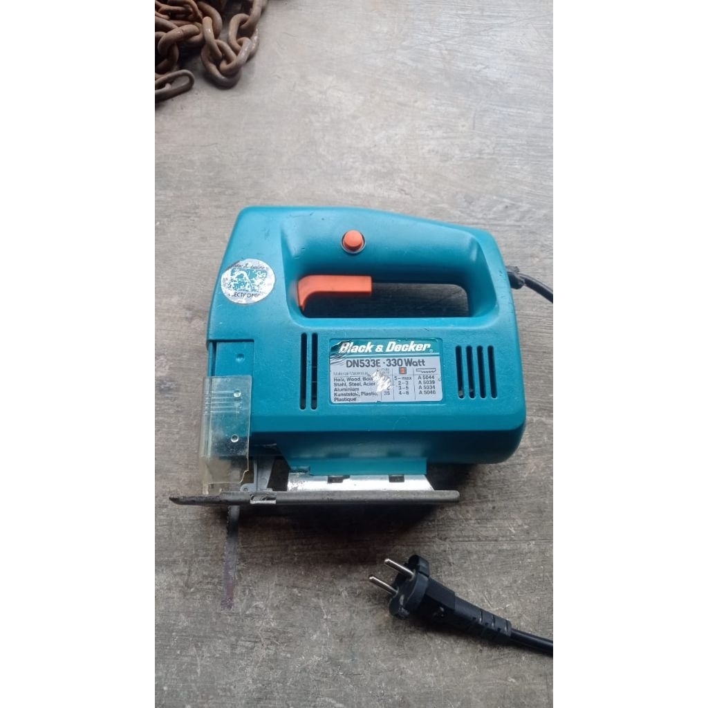 Mesin Jig Saw/Gergaji kayu BLACK & DECKER DN533E (Made in Enggland) Second Origional
