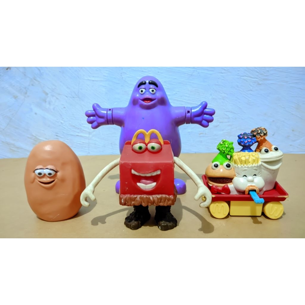 Figure MCD 4 Pcs Takeall