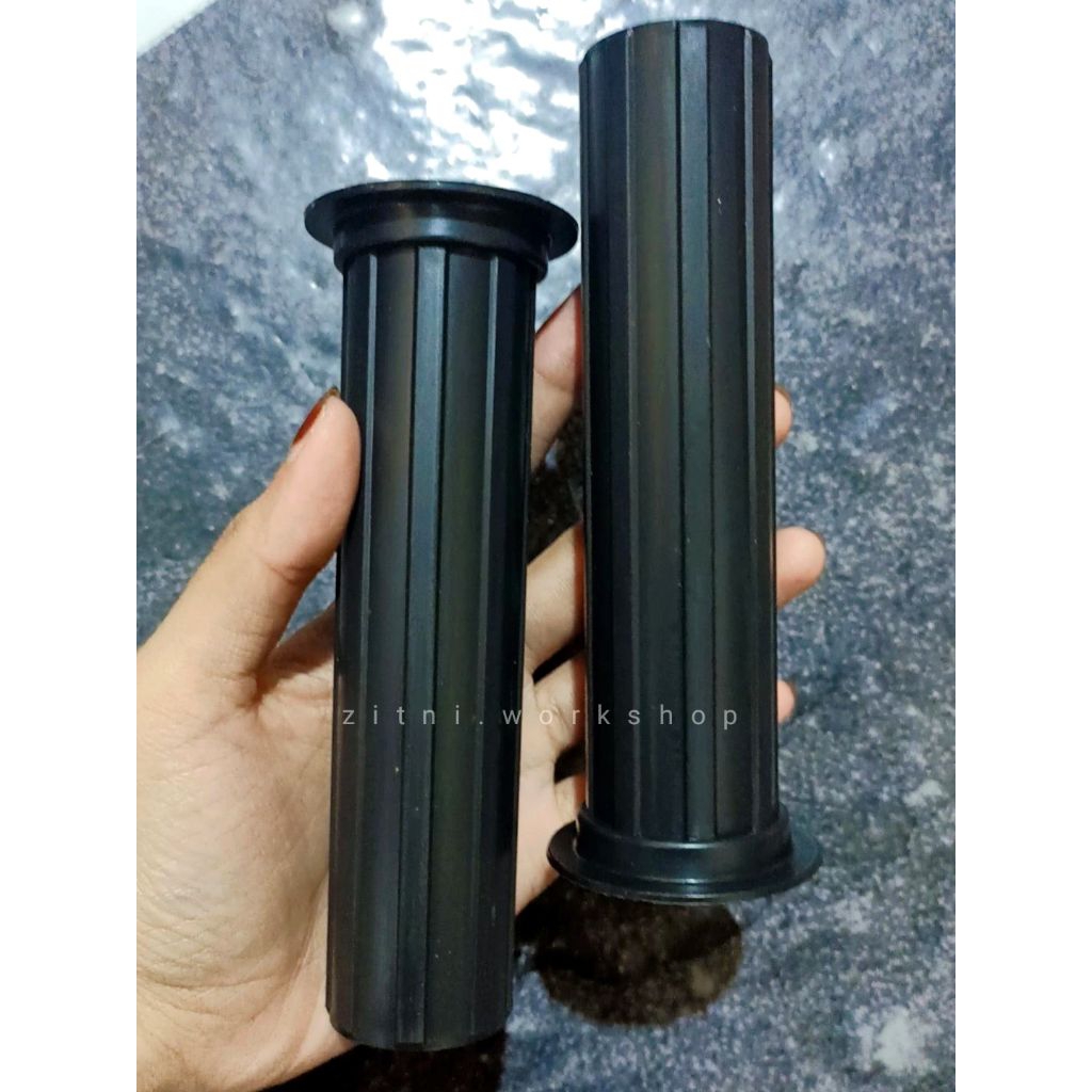 selongsong/slongsong plastik bawah shock belakang vario beat scoopy spacy revo absolute