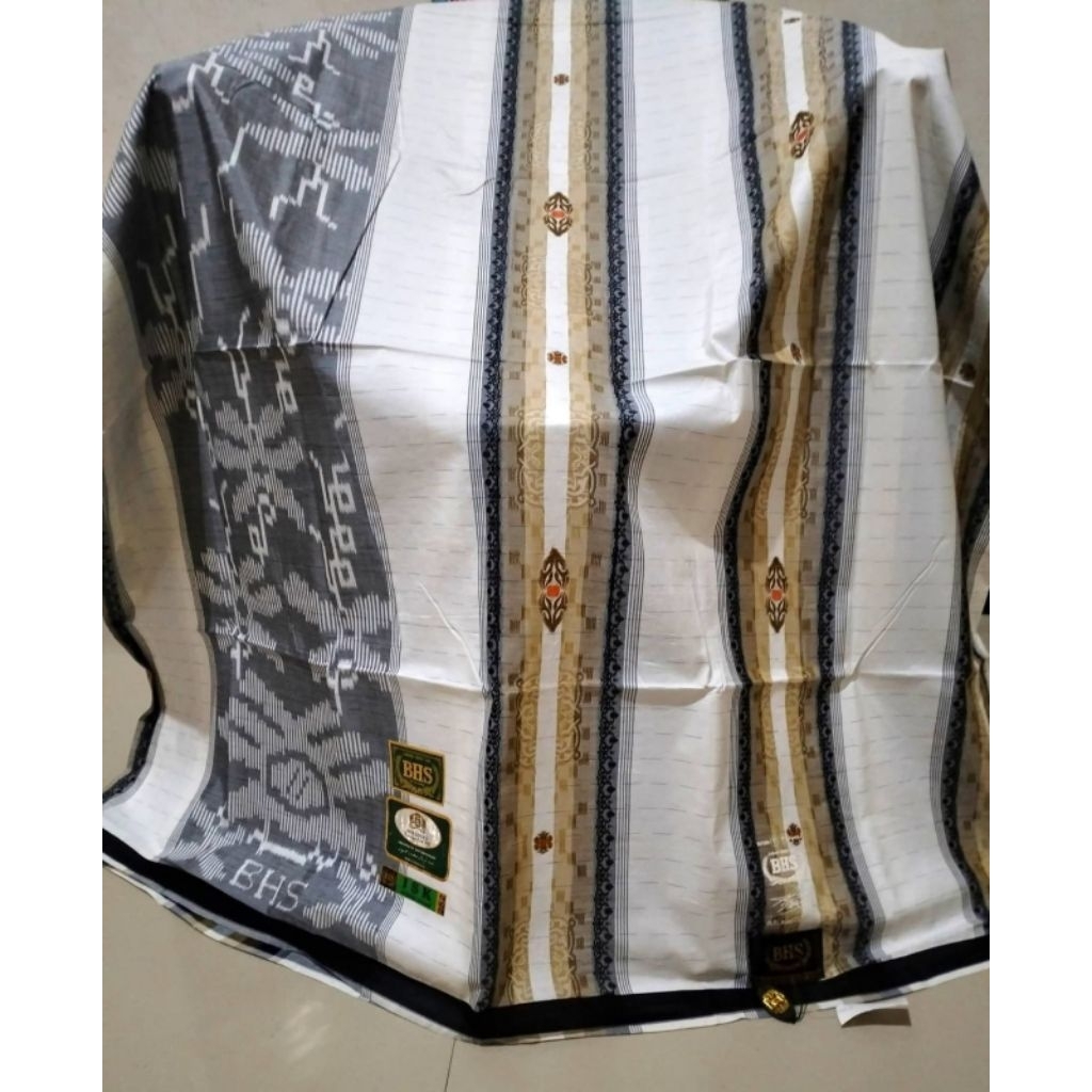 SARUNG BHS JACQUARD JTB JSK JSI JTI GOLD SUTRA SPUNSILK 210