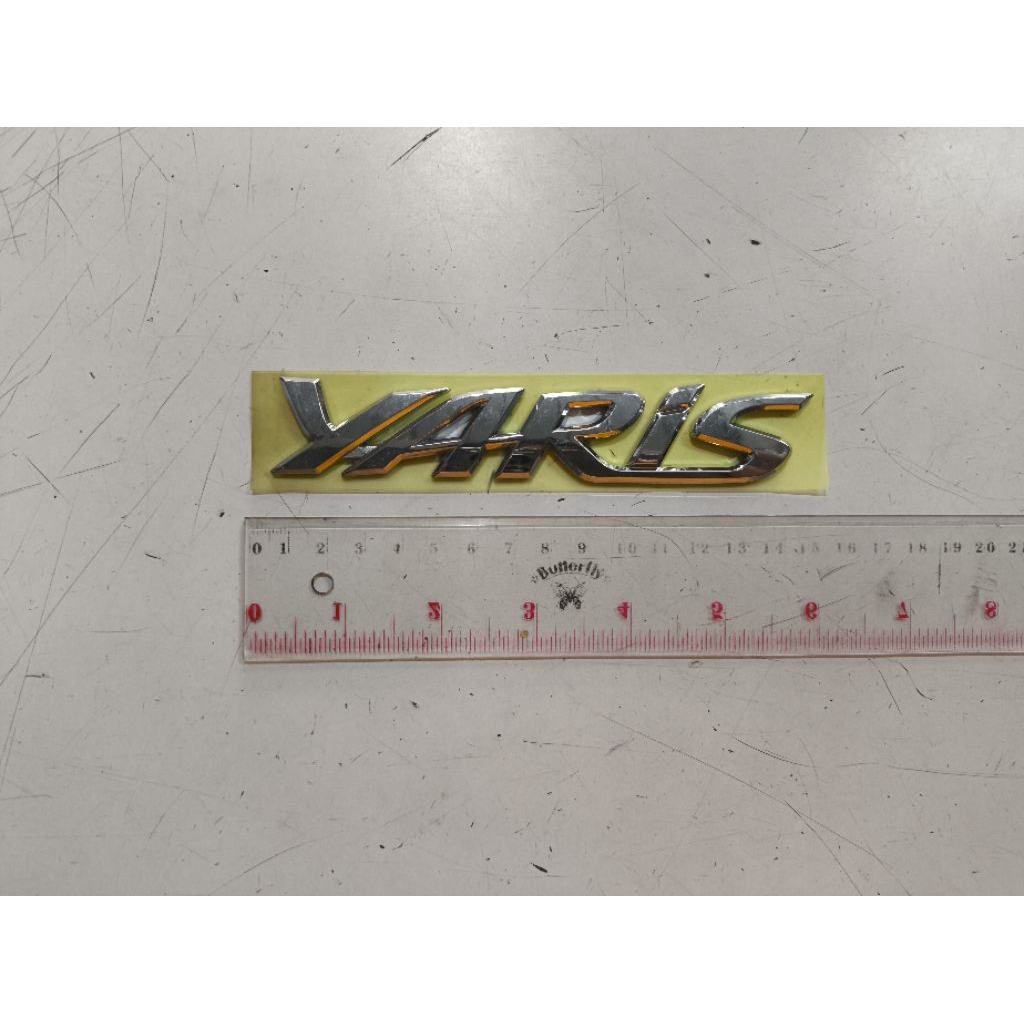 Logo emblem simbol YARIS "YARIS" Toyota Yaris