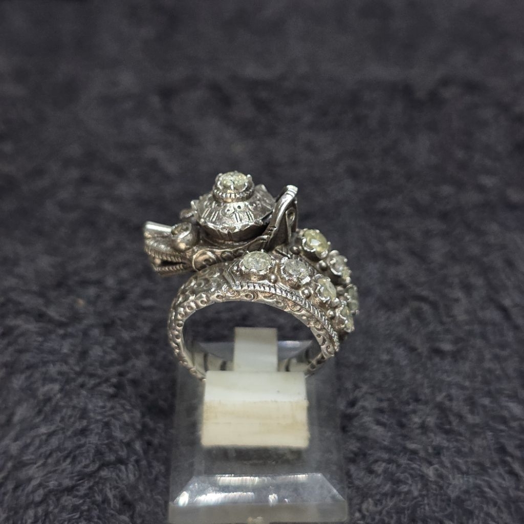 ulan ulan nogo rojo / nogo sosro batu besar model antik kuno