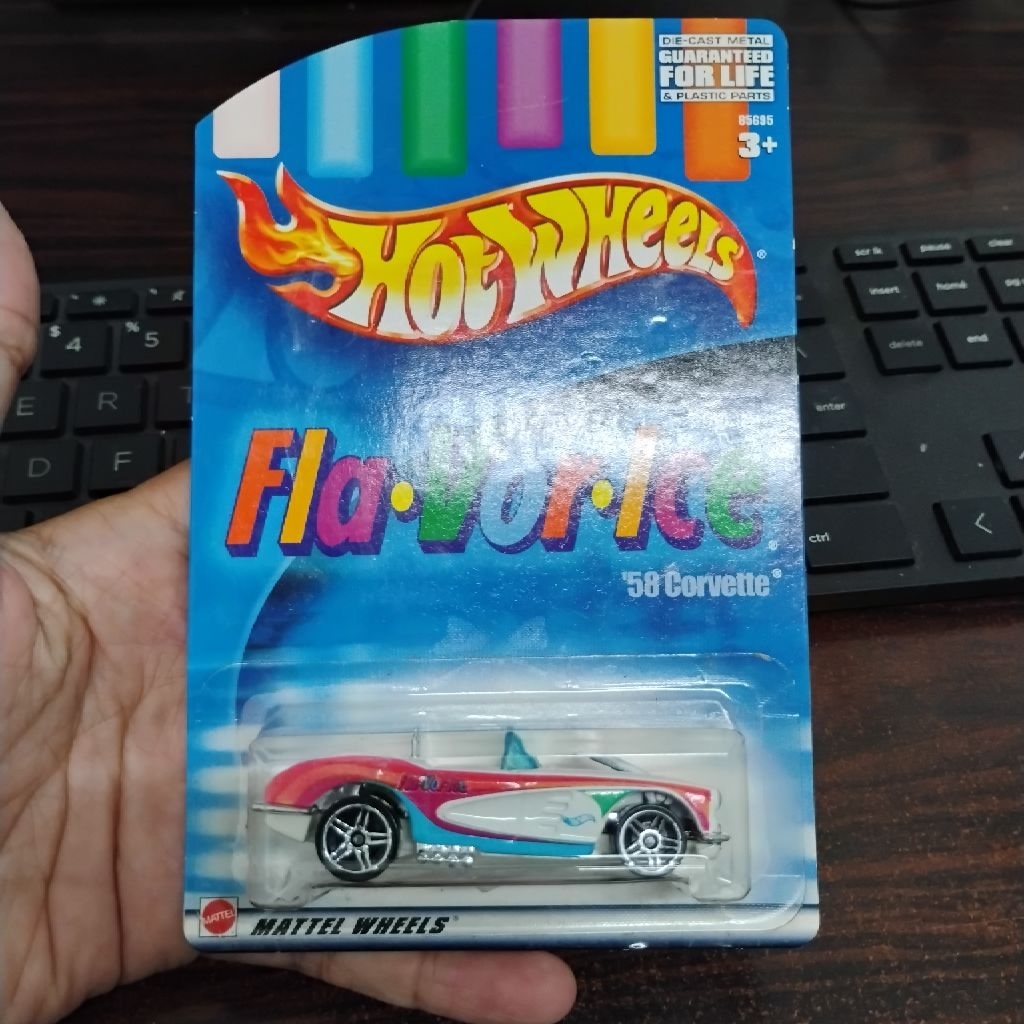 Hot wheels 58 Corvette