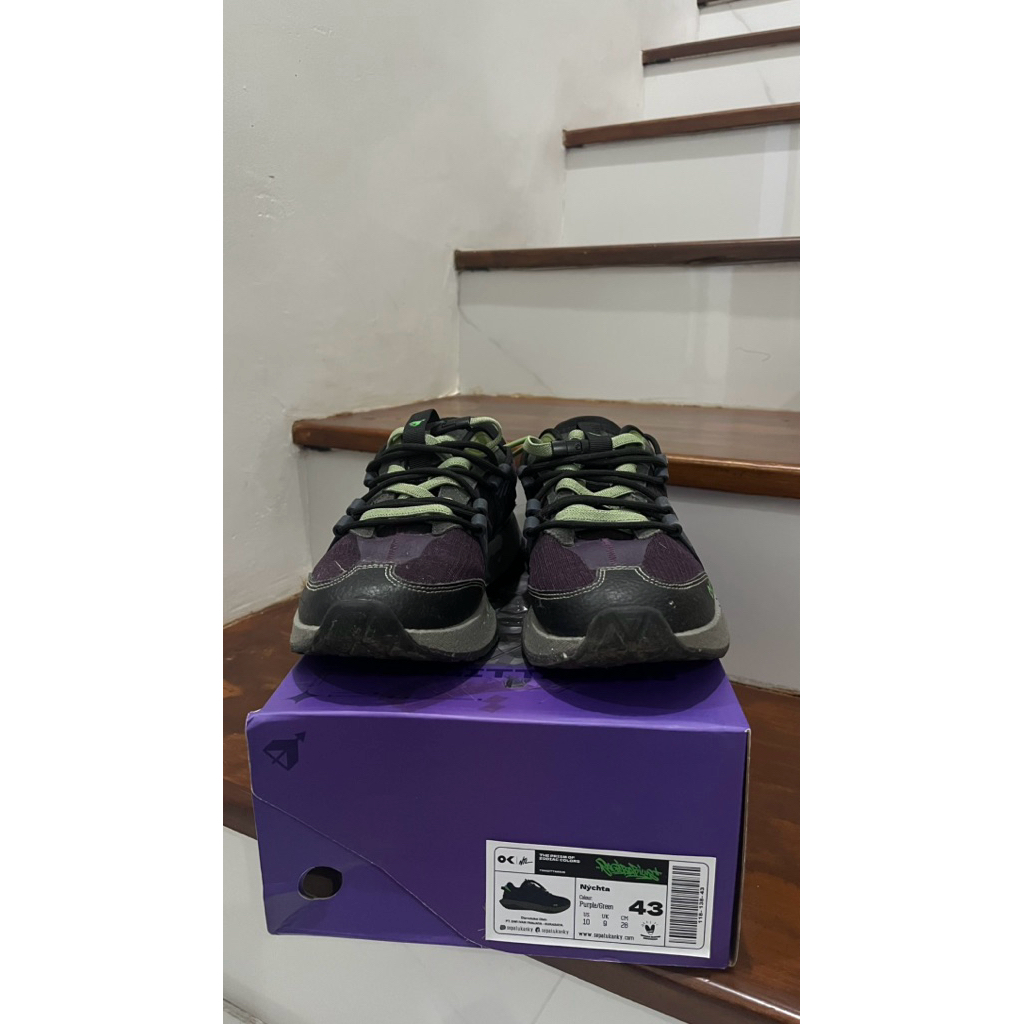 Preloved Sepatu Kanky Zodiac Colors