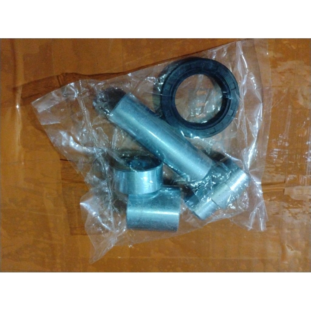 Bosh roda belakang Blade Revo 110 bos nap gir bos tromol Bos roda belakang Blade Revo 110