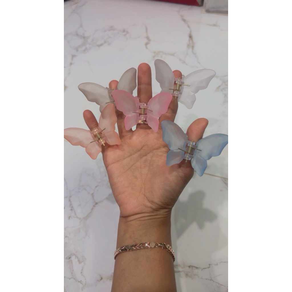 jedai rambut korea kupu-kupu