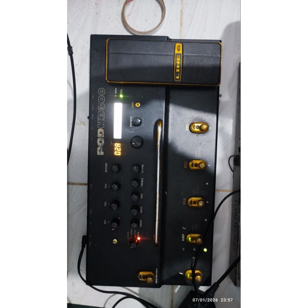 Line 6 POD HD300