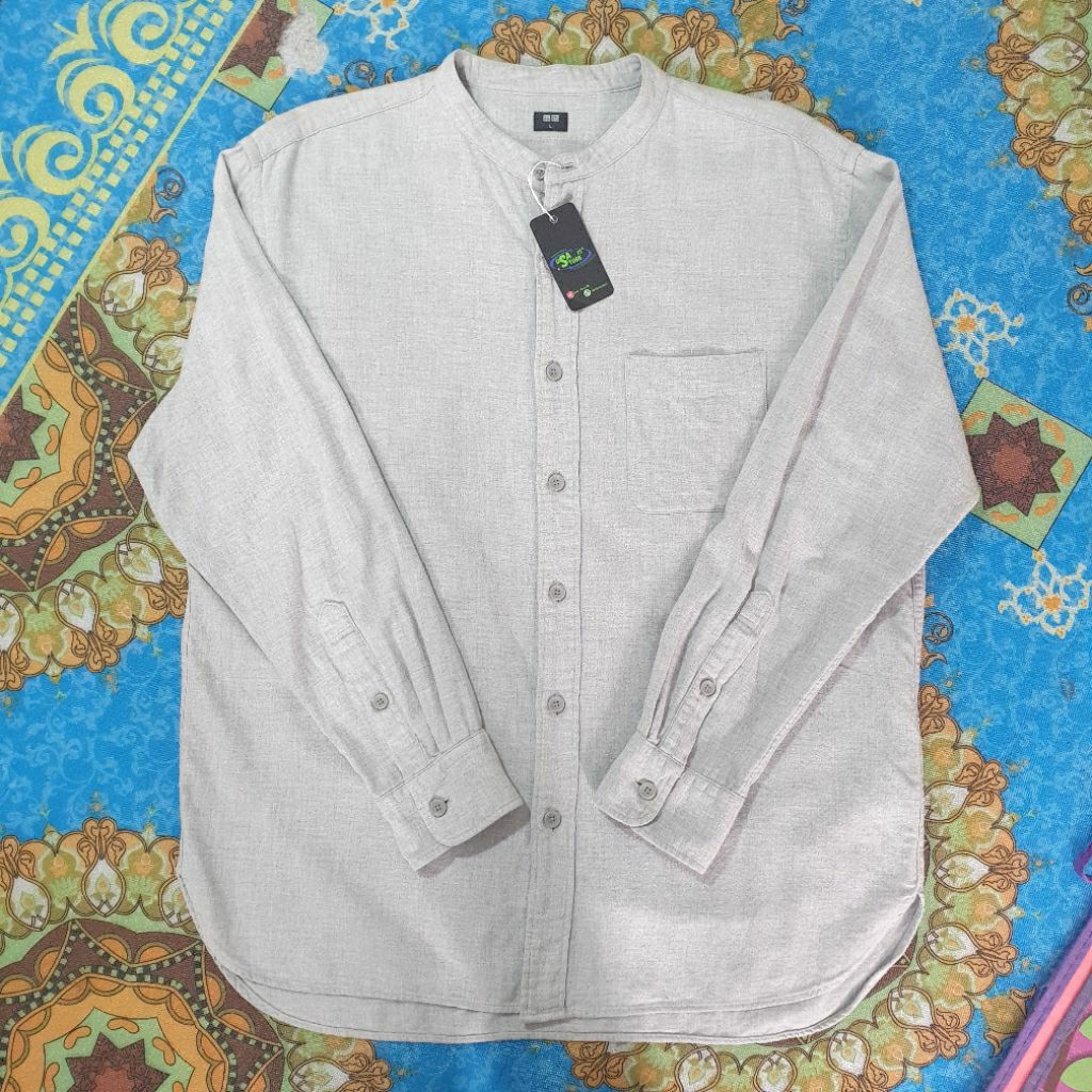 KEMEJA SHANGHAI UNIQLO