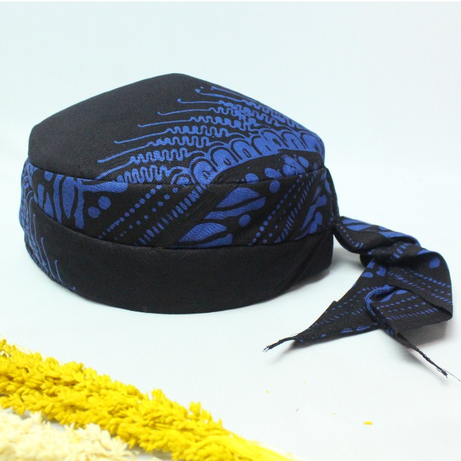 Parang Kumitir / Peci Batik Jogokaryan / Peci Batik Khas Jogokariyan