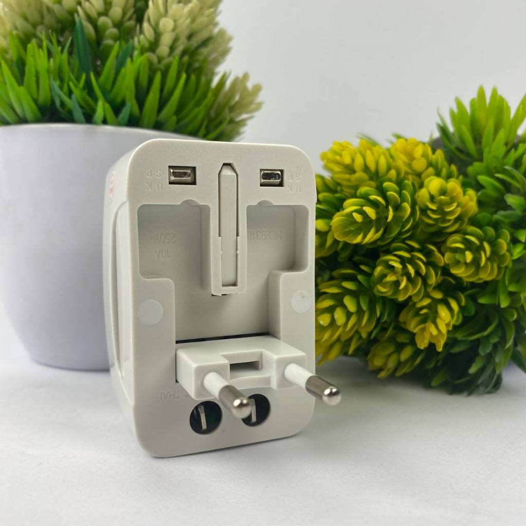 COLOKAN LISTRIK ADAPTER UNIVERSAL TRAVEL INTERNASIONAL KAKI 3