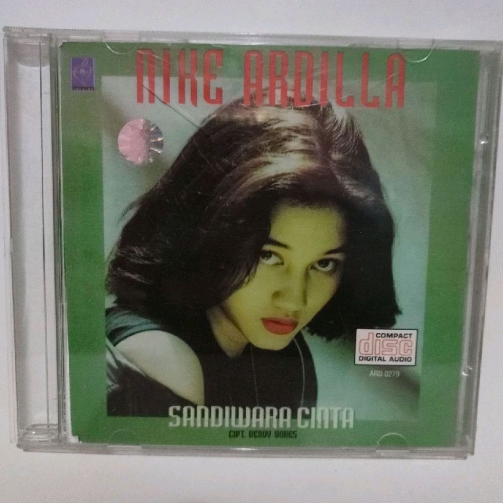 CD NIKE ARDILLA SANDIWARA CINTA