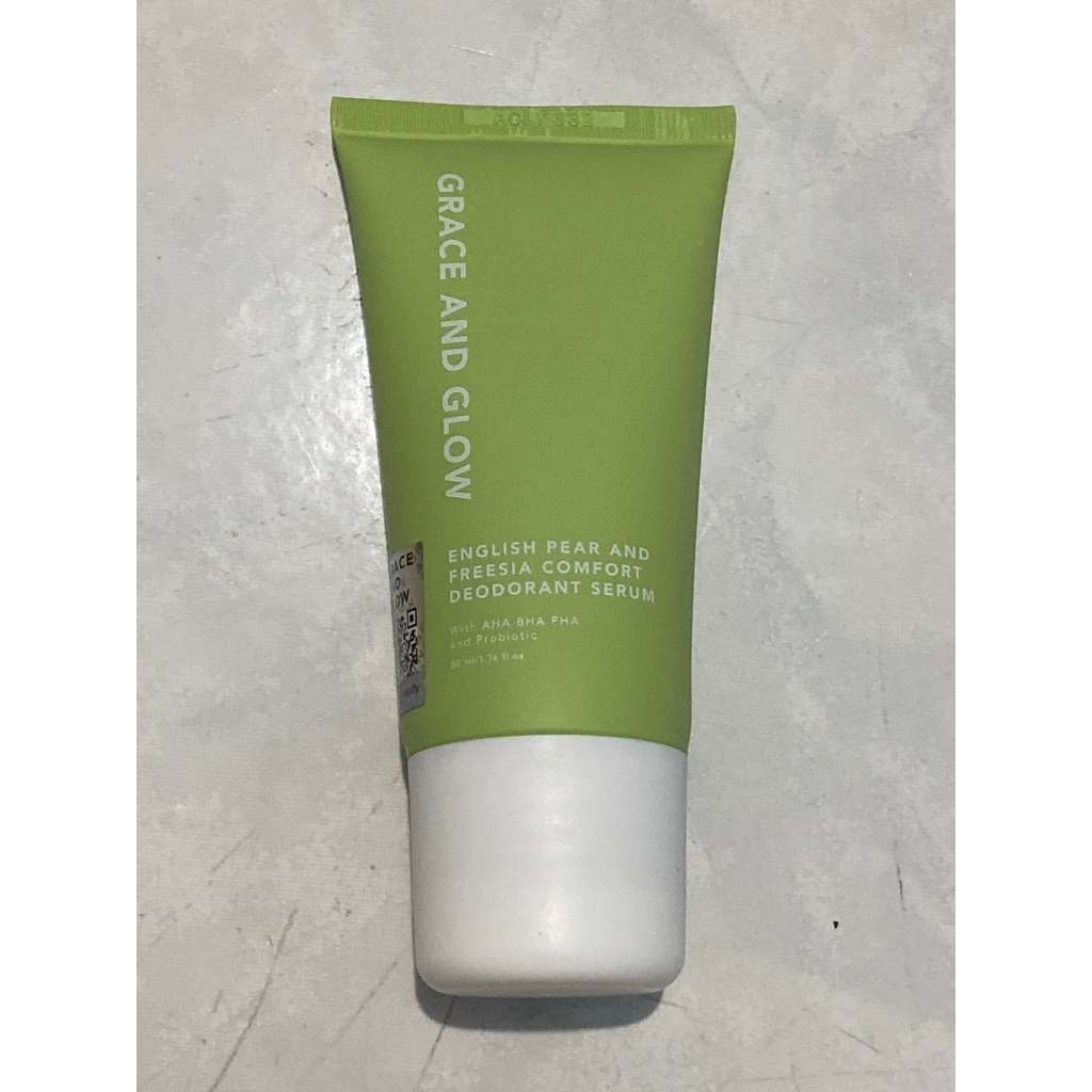Grace and Glow English Pear and Freesia Deodorant Roll On Serum FS BARU